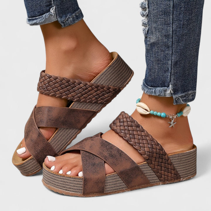 MADISON - ORTHOPEDIC LEATHER SANDALS