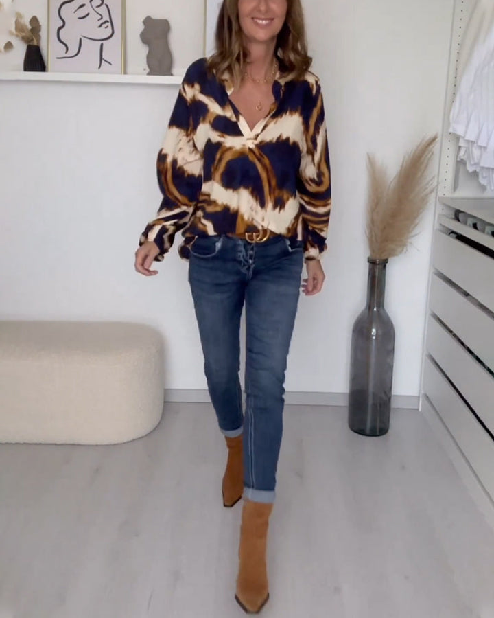 Sloane - Women's V-Neck Printed Top