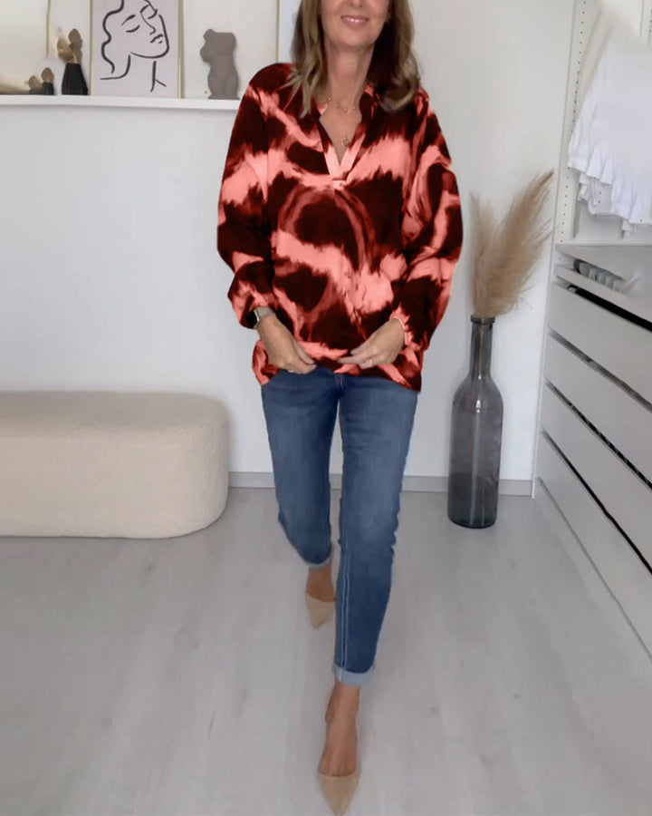 Sloane - Women's V-Neck Printed Top