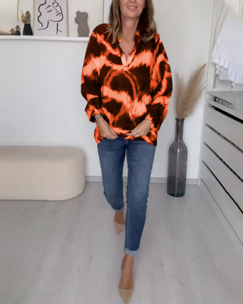 Sloane - Women's V-Neck Printed Top