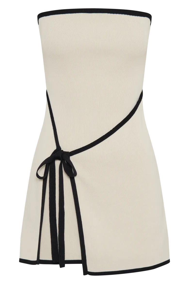 Monroe - Chic Strapless Asymmetrical Knit Mini Dress