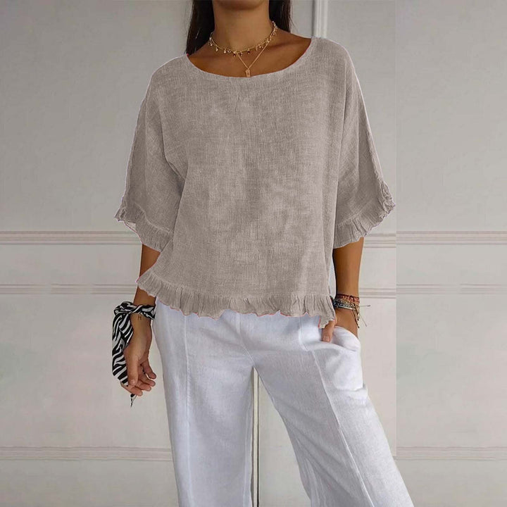 DAPHNE | ELEGANT BLOUSE WITH TUMMY COVERAGE